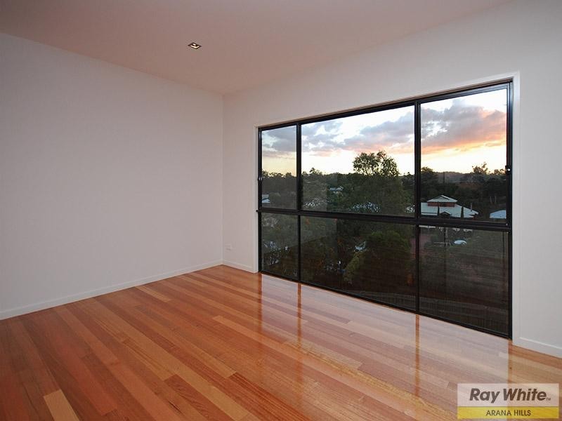 Arana Hills QLD 4054