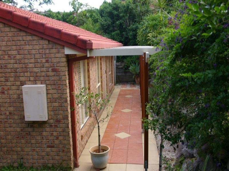 Arana Hills QLD 4054