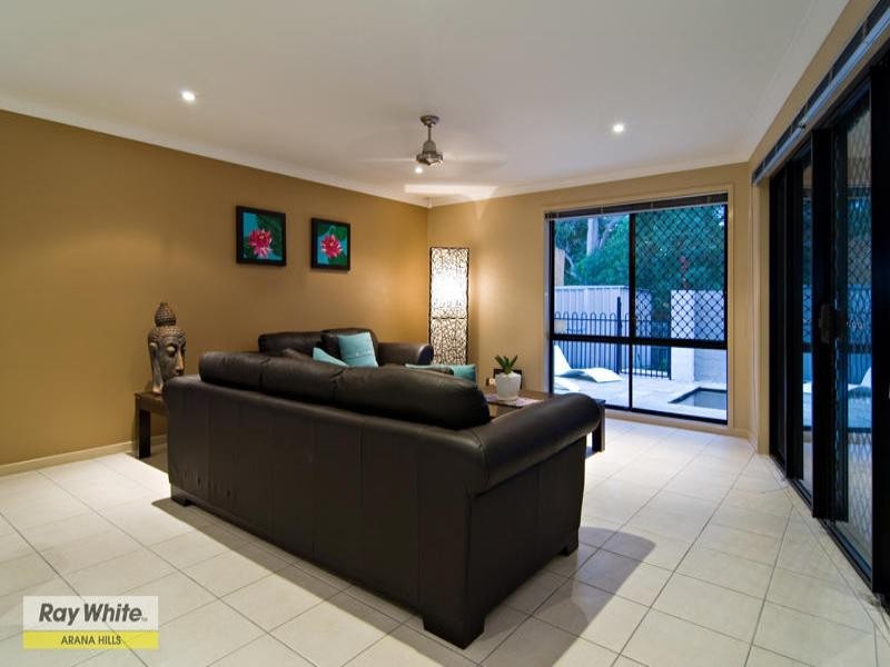 34 Quandong Crescent, Arana Hills QLD 4054