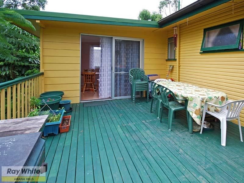 116 Plucks Road, Arana Hills QLD 4054