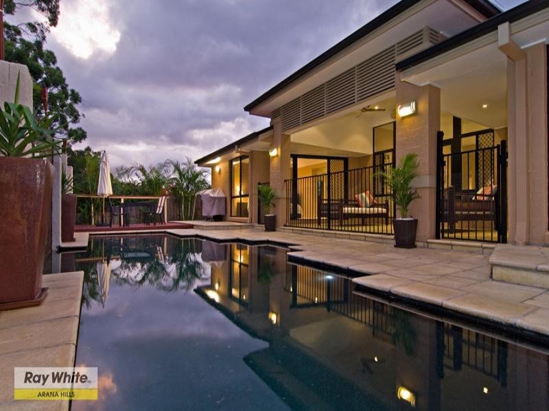 34 Quandong Crescent, Arana Hills QLD 4054