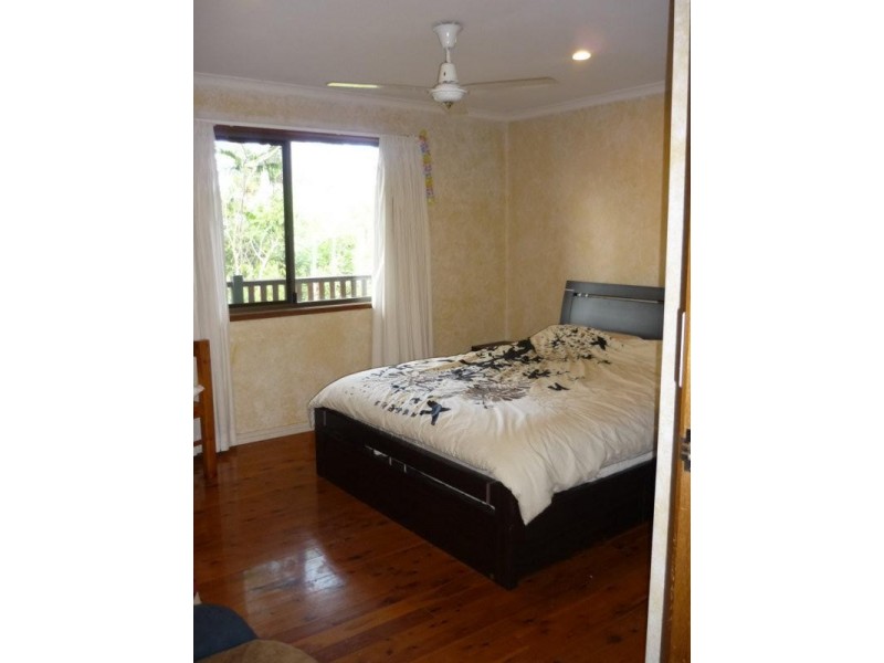 329 Dawson Parade, Arana Hills QLD 4054