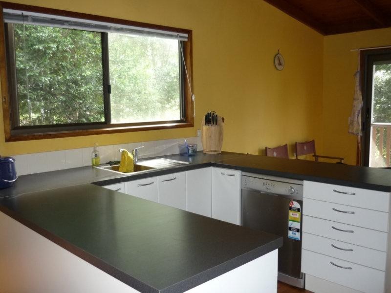 329 Dawson Parade, Arana Hills QLD 4054