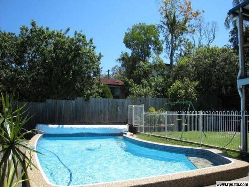 36 Gordon Road, Ferny Hills QLD 4055