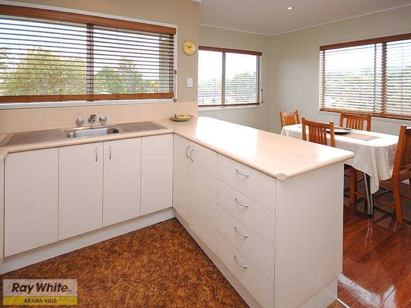 14 Arilpa Crescent, Ferny Hills QLD 4055