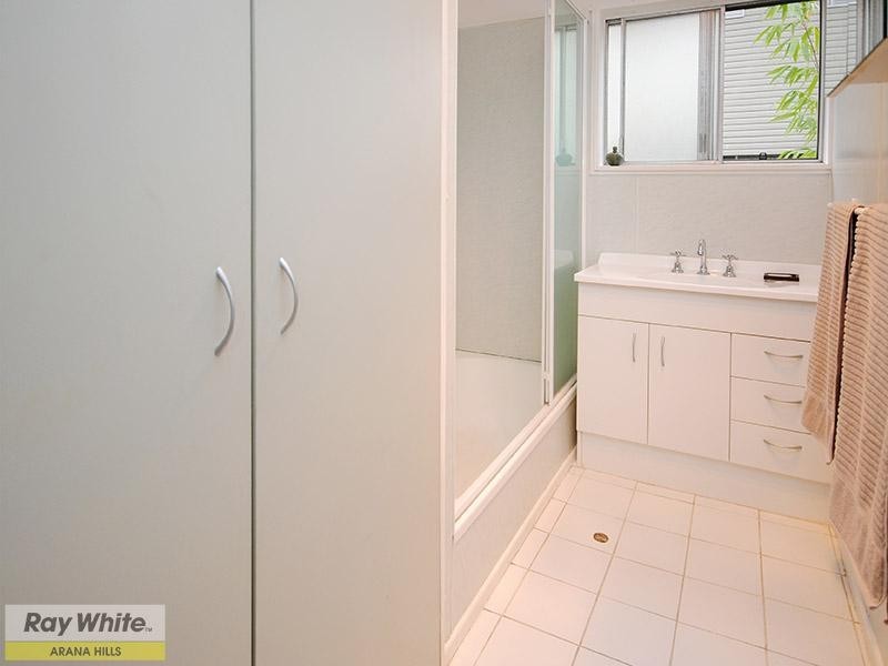 14 Arilpa Crescent, Ferny Hills QLD 4055