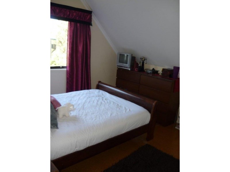 1 Linkwood Drive, Ferny Hills QLD 4055