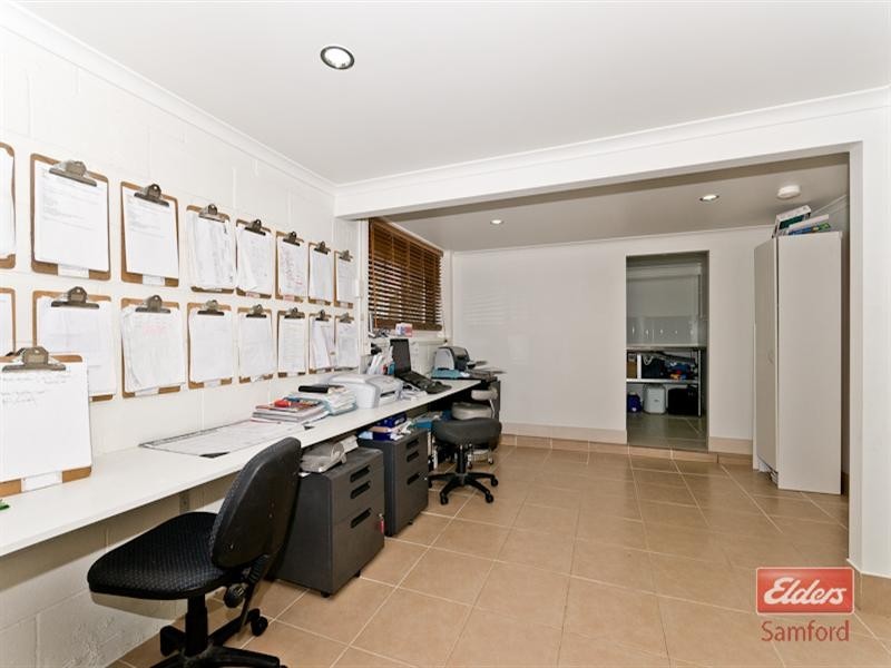 28 Gordon Road, Ferny Hills QLD 4055