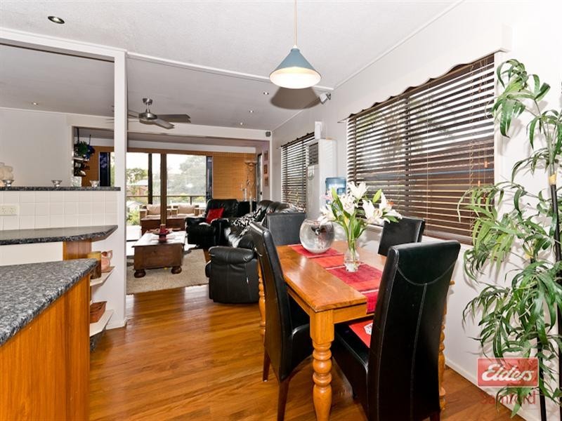 28 Gordon Road, Ferny Hills QLD 4055