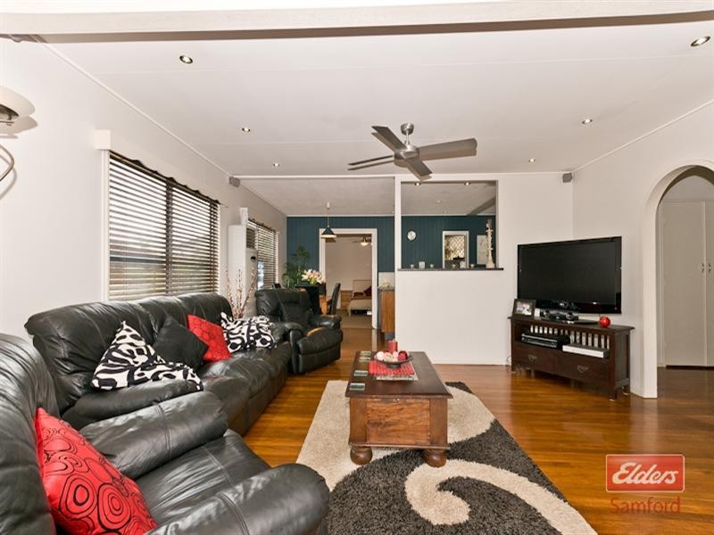 28 Gordon Road, Ferny Hills QLD 4055