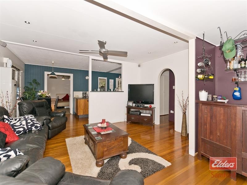 28 Gordon Road, Ferny Hills QLD 4055