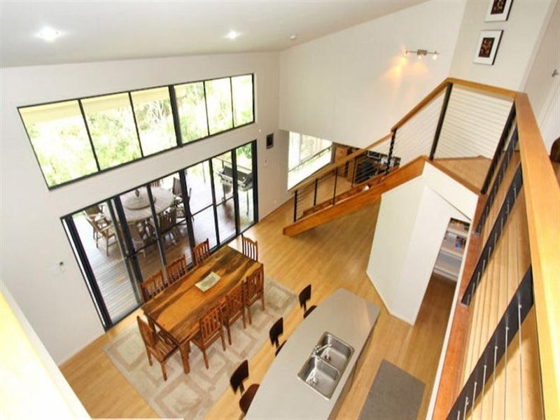 8 Torwood Court, Ferny Hills QLD 4055