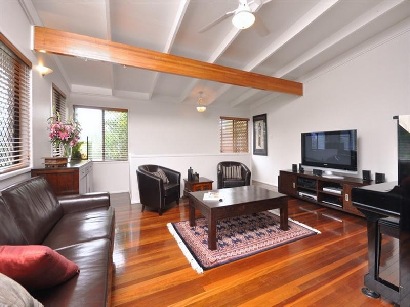 71 Narellan Street, Arana Hills QLD 4054