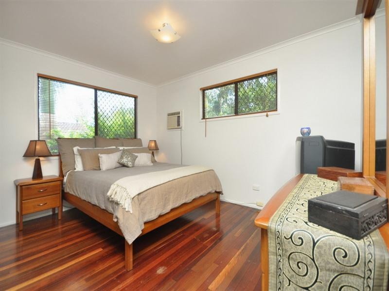 71 Narellan Street, Arana Hills QLD 4054