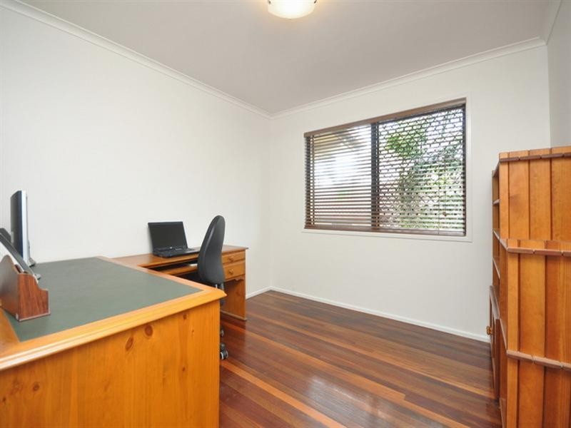 71 Narellan Street, Arana Hills QLD 4054