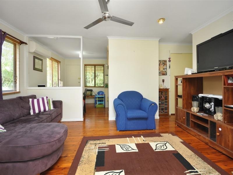 37 Teenan Street, Ferny Hills QLD 4055