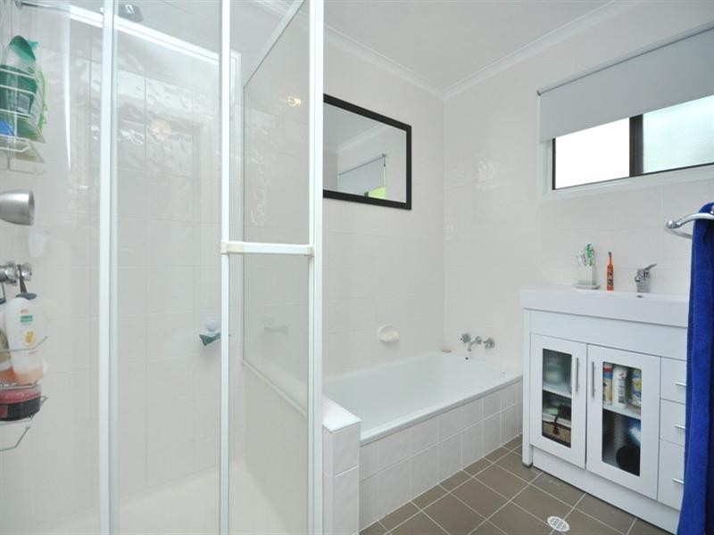 37 Teenan Street, Ferny Hills QLD 4055