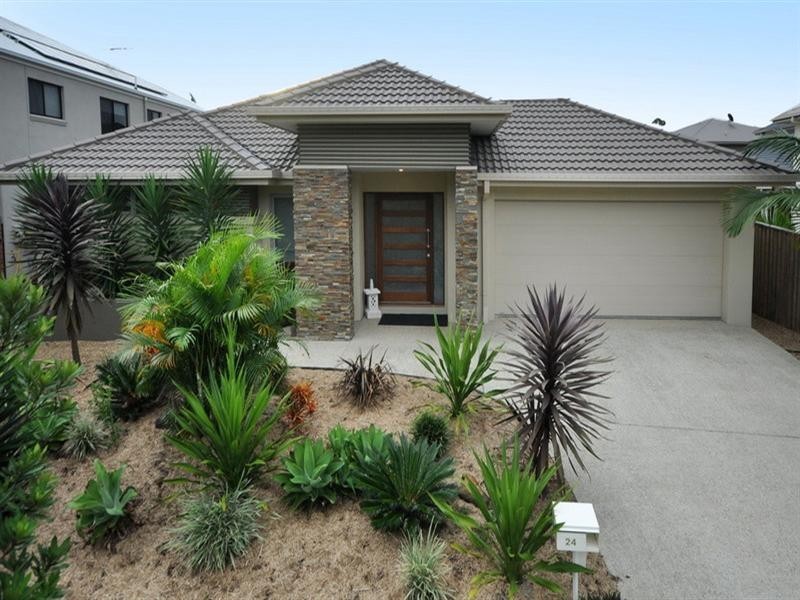 24 Rivergum Drive, Eatons Hill QLD 4037