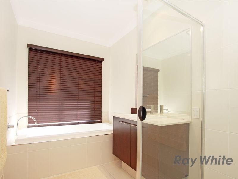 59 Cowie Road, Carseldine QLD 4034