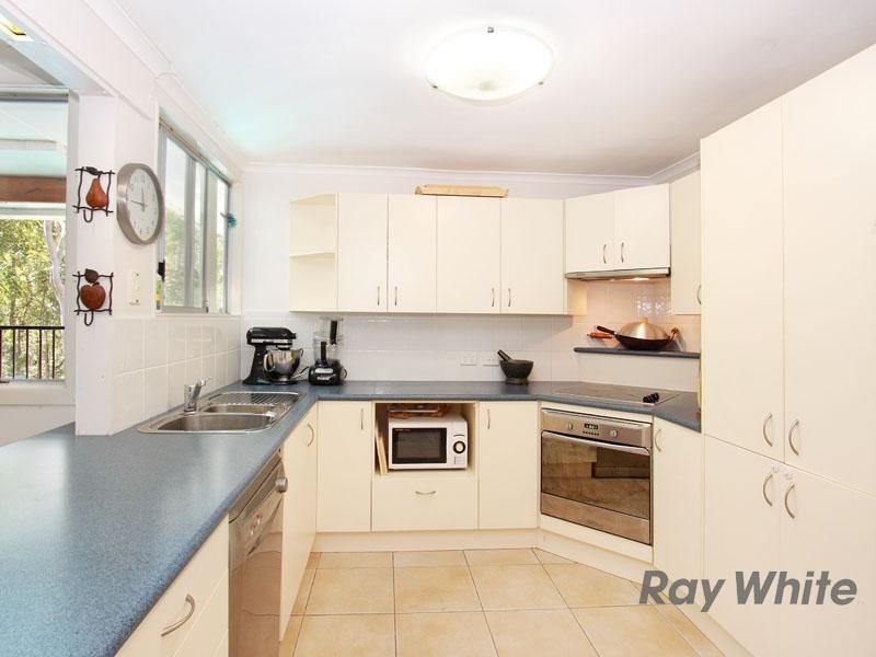 52 Hutton Road, Arana Hills QLD 4054