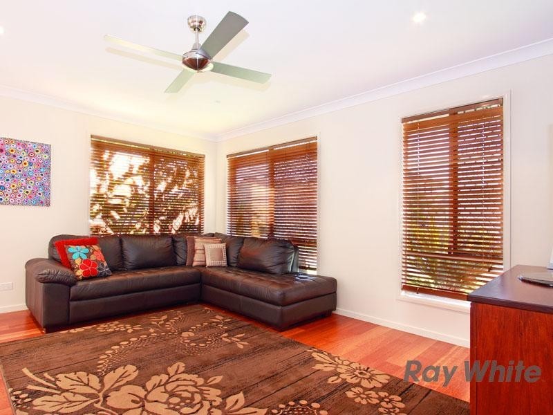 9 Pressland Street, Carseldine QLD 4034