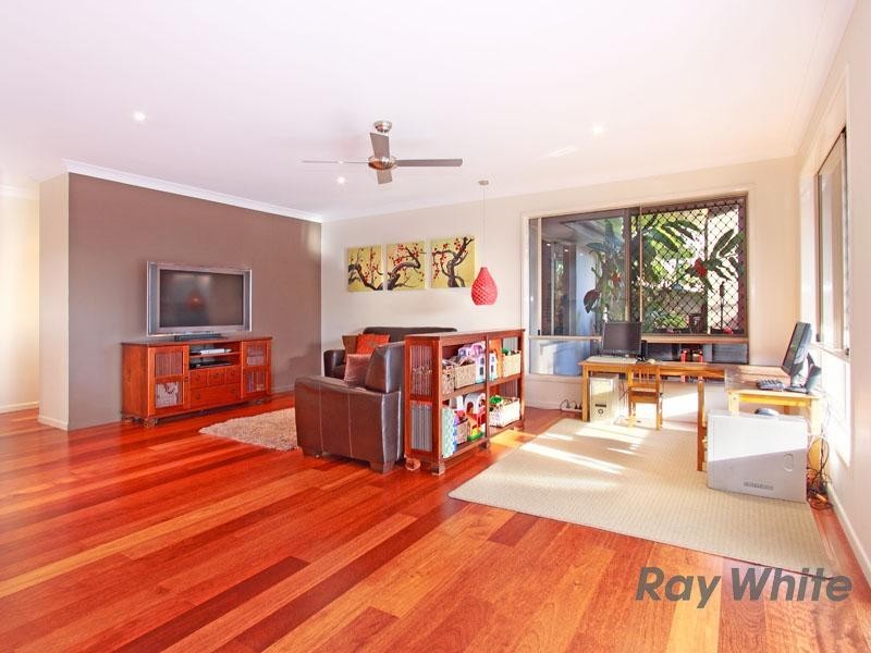 9 Pressland Street, Carseldine QLD 4034