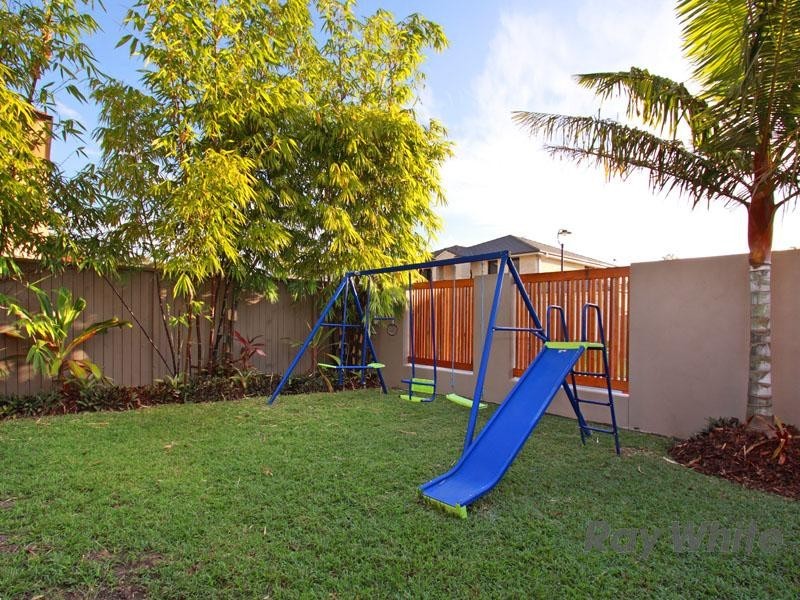 9 Pressland Street, Carseldine QLD 4034