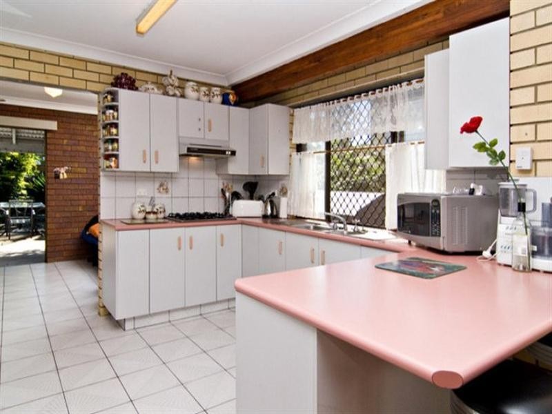 28 Glen Retreat Road, Mitchelton QLD 4053