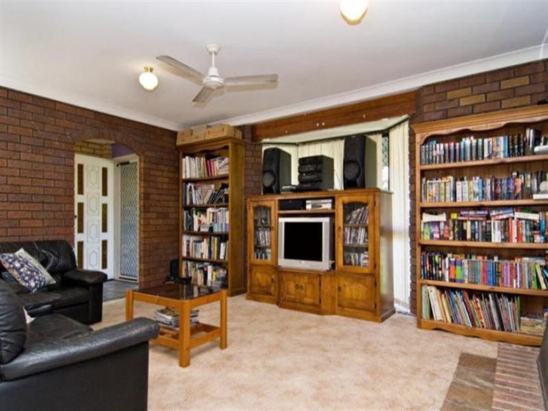 28 Glen Retreat Road, Mitchelton QLD 4053