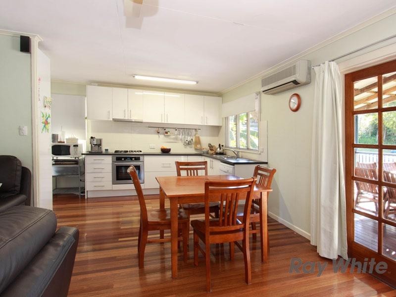 Ferny Hills QLD 4055