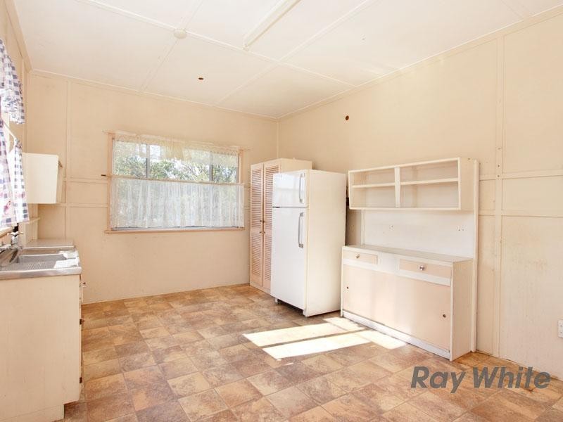 33 Gralton Street, Keperra QLD 4054