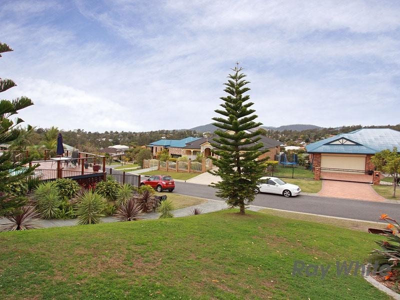 Arana Hills QLD 4054