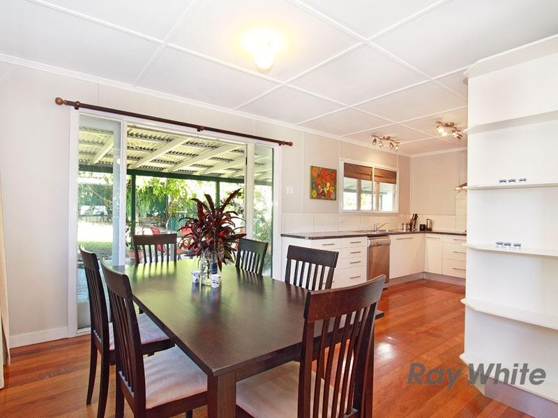 82 Ringrose Street, Stafford Heights QLD 4053