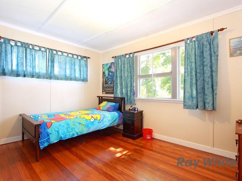 82 Ringrose Street, Stafford Heights QLD 4053