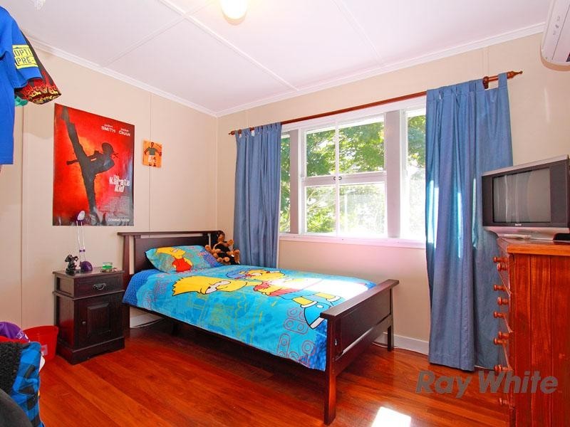 82 Ringrose Street, Stafford Heights QLD 4053