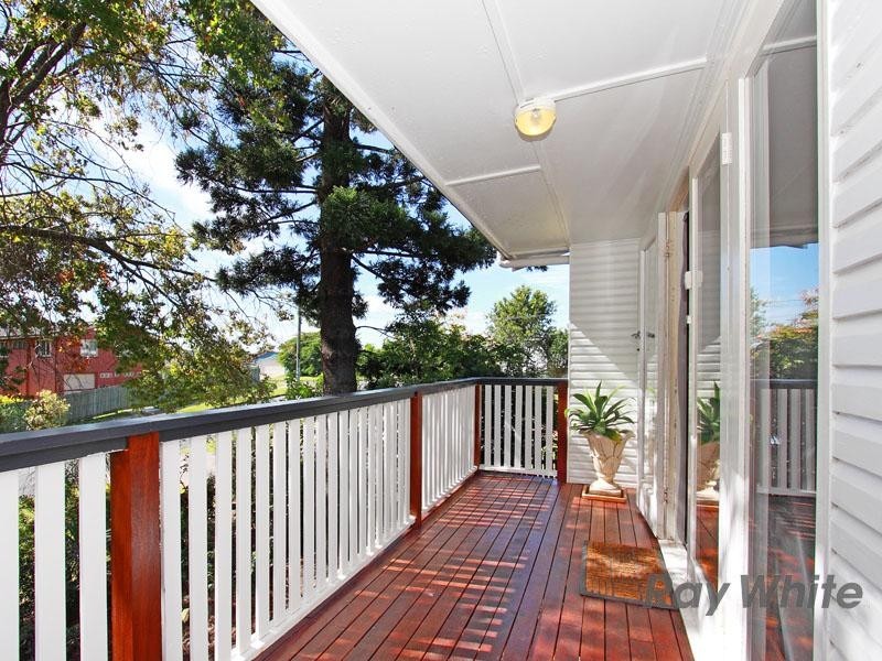 82 Ringrose Street, Stafford Heights QLD 4053