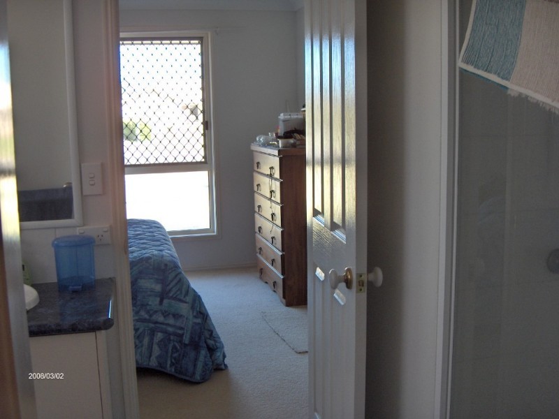 17 Taylor Street, St George QLD 4487