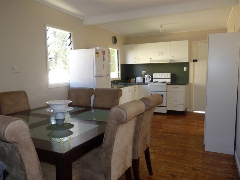 6 Boronia Avenue, St George QLD 4487