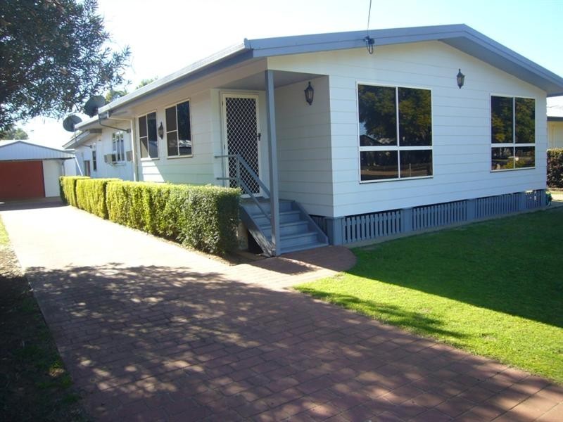 43 Murchison Street, St George QLD 4487