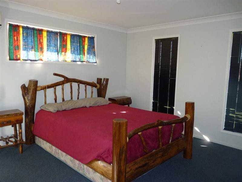 20 Taylor Street, St George QLD 4487