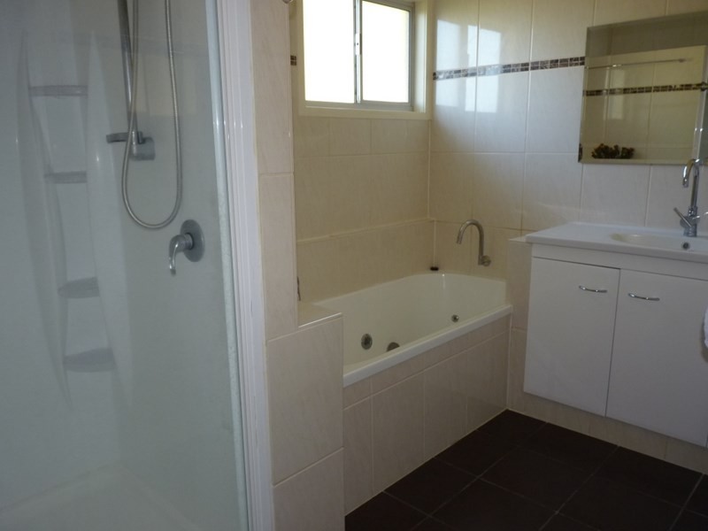 13 Elizabeth Street, St George QLD 4487