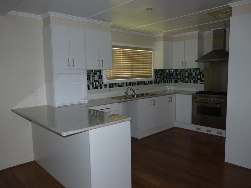 5 Andrew Street, St George QLD 4487