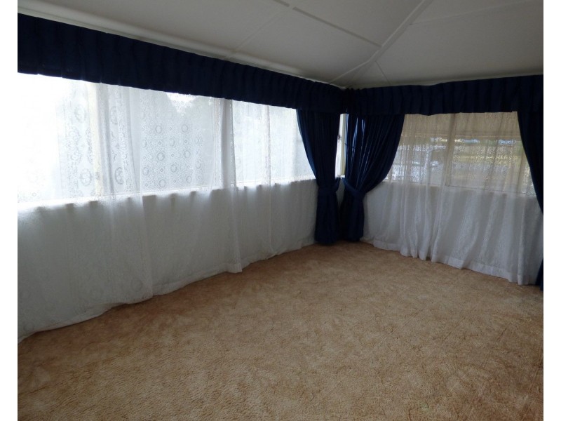 84 Grey Street, St George QLD 4487