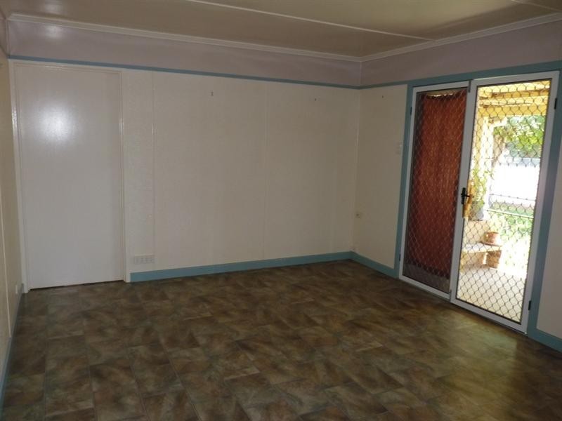 1/14 Hutt Street, St George QLD 4487