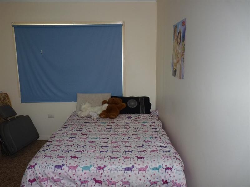 10-12 Elizabeth Street, St George QLD 4487