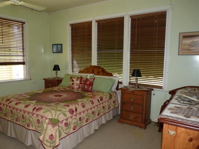 55 Grey Street, St George QLD 4487