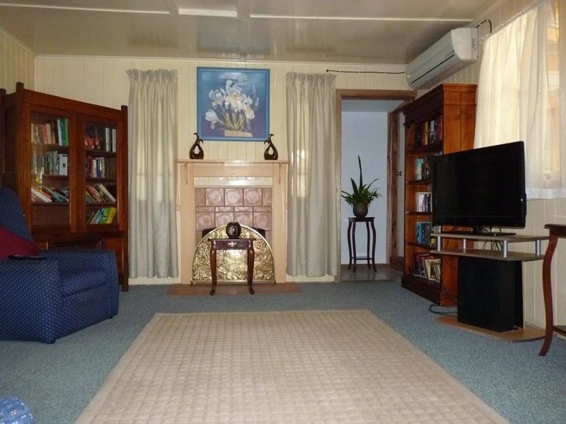 73 Alfred Street, St George QLD 4487