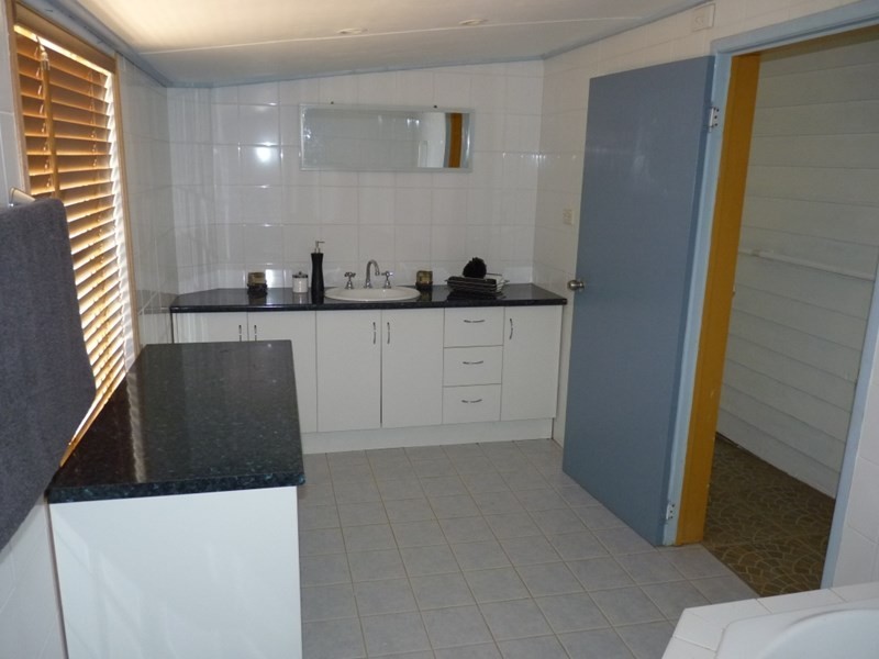 73 Alfred Street, St George QLD 4487