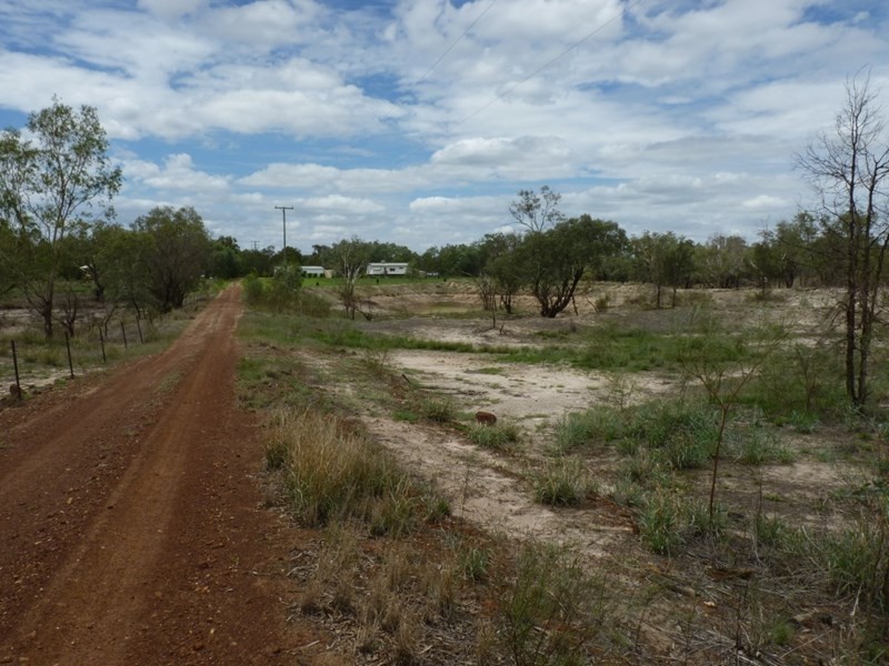 117 Whyenbah Road, St George QLD 4487