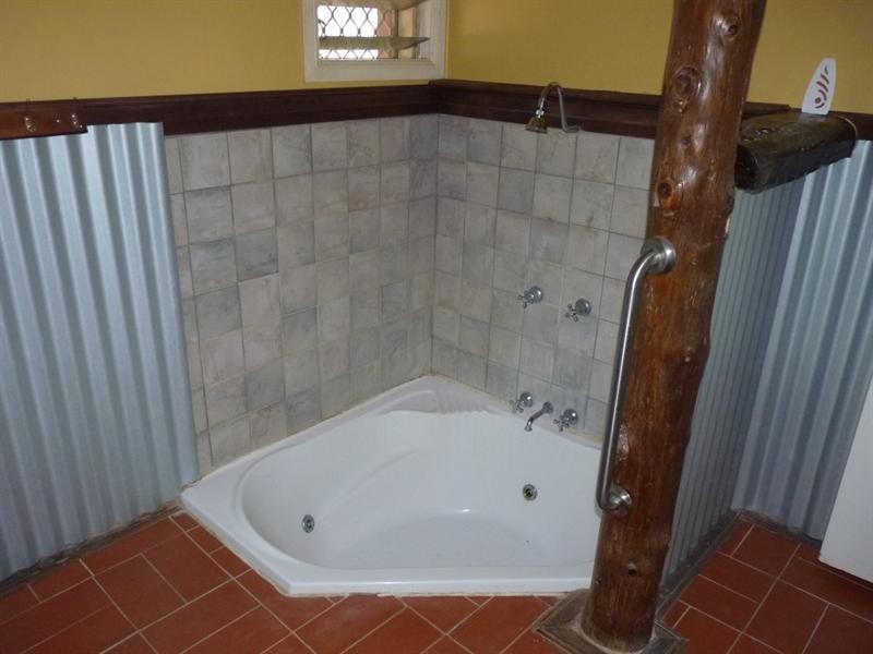 6 Anne Street, St George QLD 4487